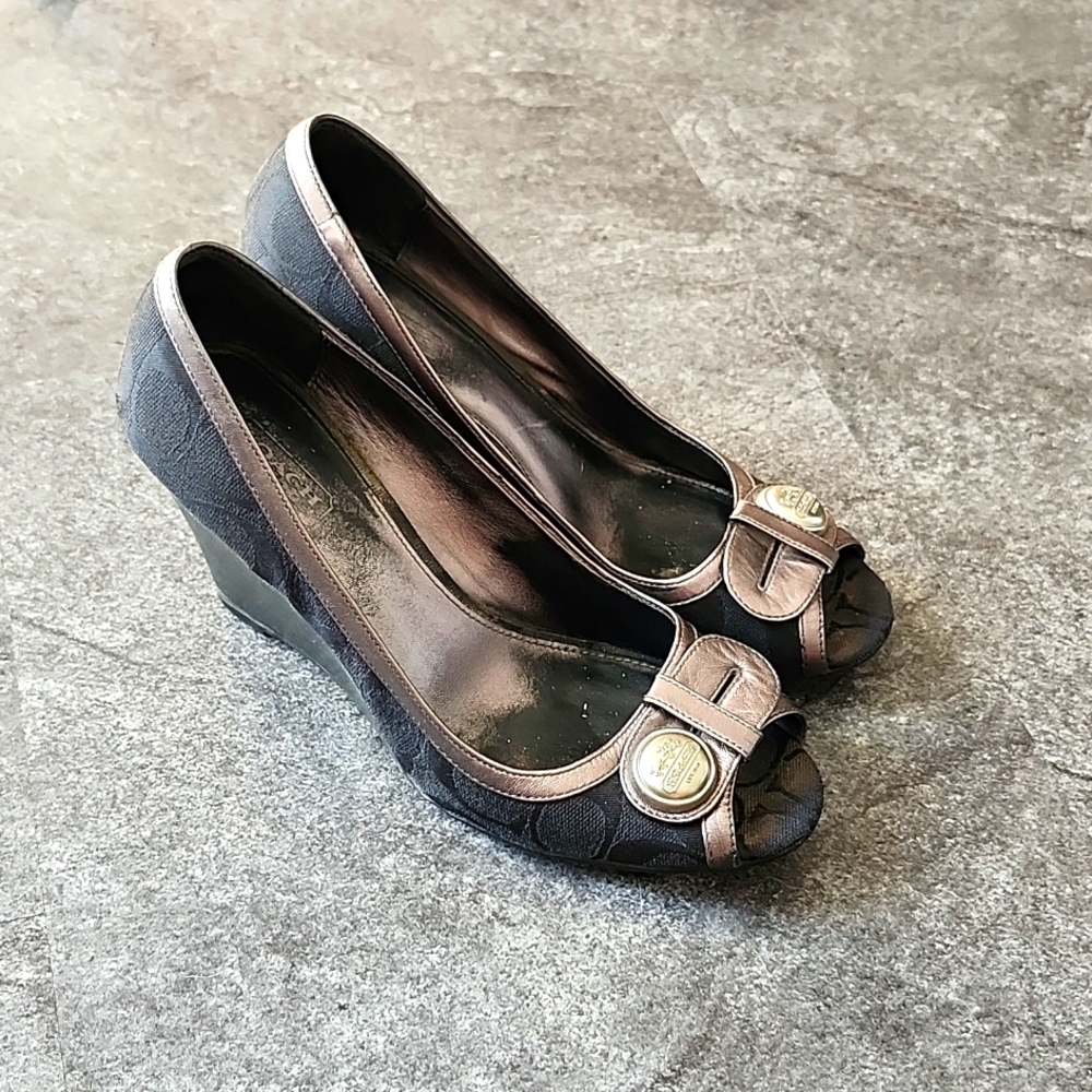 Coach slip on wedge heels C pattern silver accents on toe 7.5